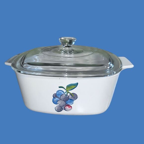 Vintage Corning Ware Corelle Grapes Fruit Basket Design 1.5 L Casserole Dish - Picture 4 of 11